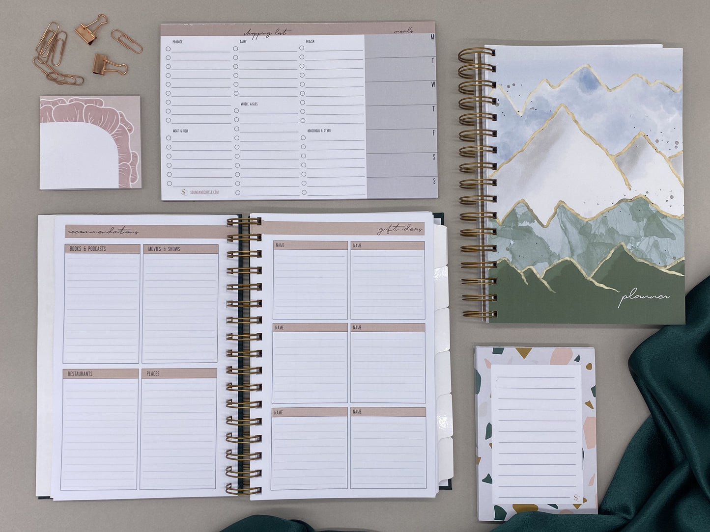 Weekly Planner - Rust Brushes