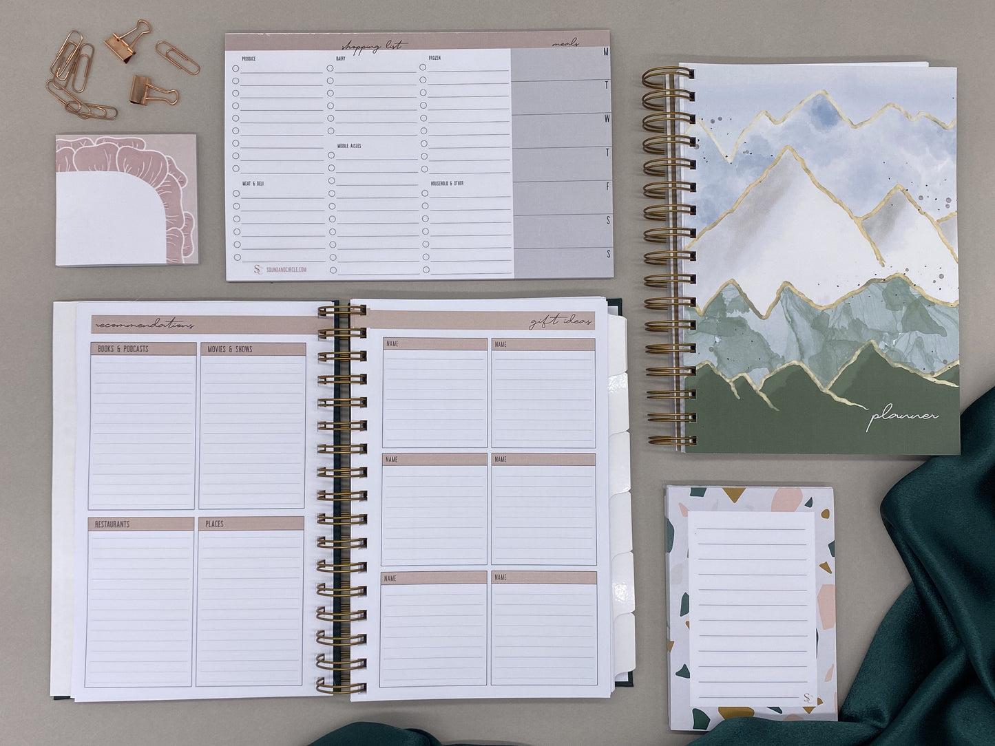 Weekly Planner - Boho Room