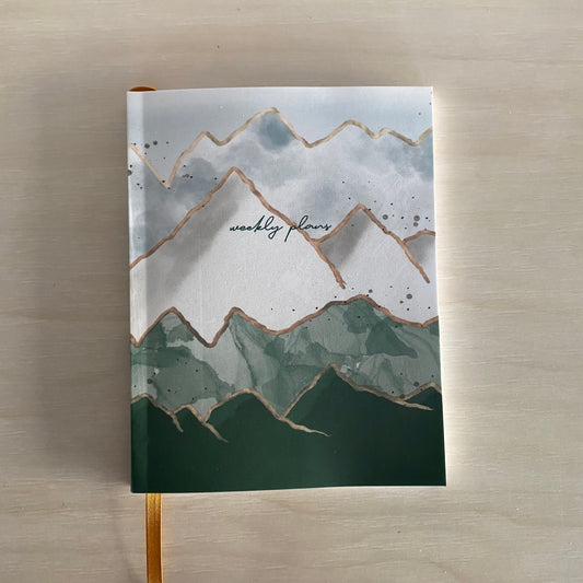 Undated 12-Month Weekly Planner - Mountains