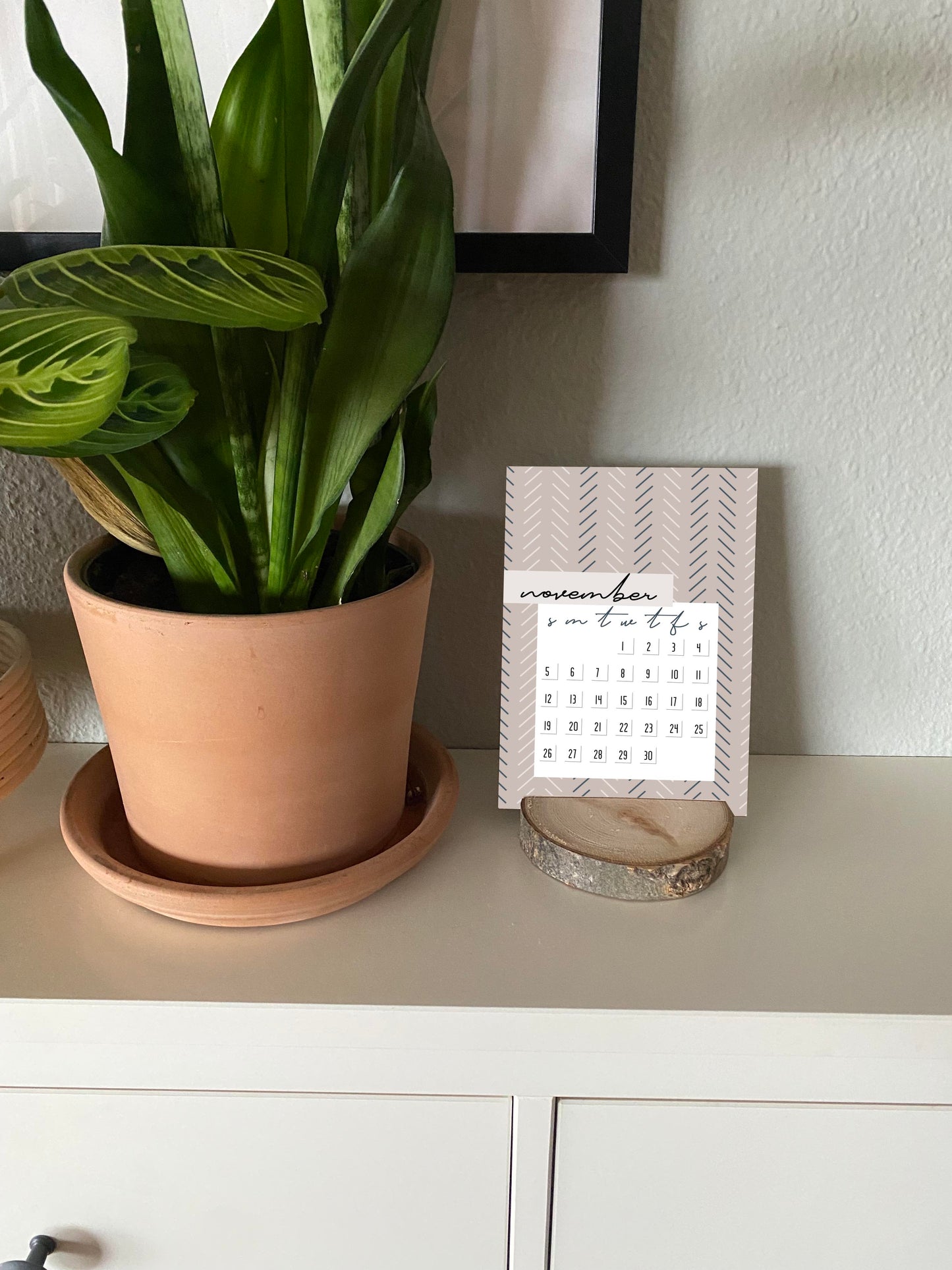 2023 Wood Slice Desk Calendar - Pink & Navy