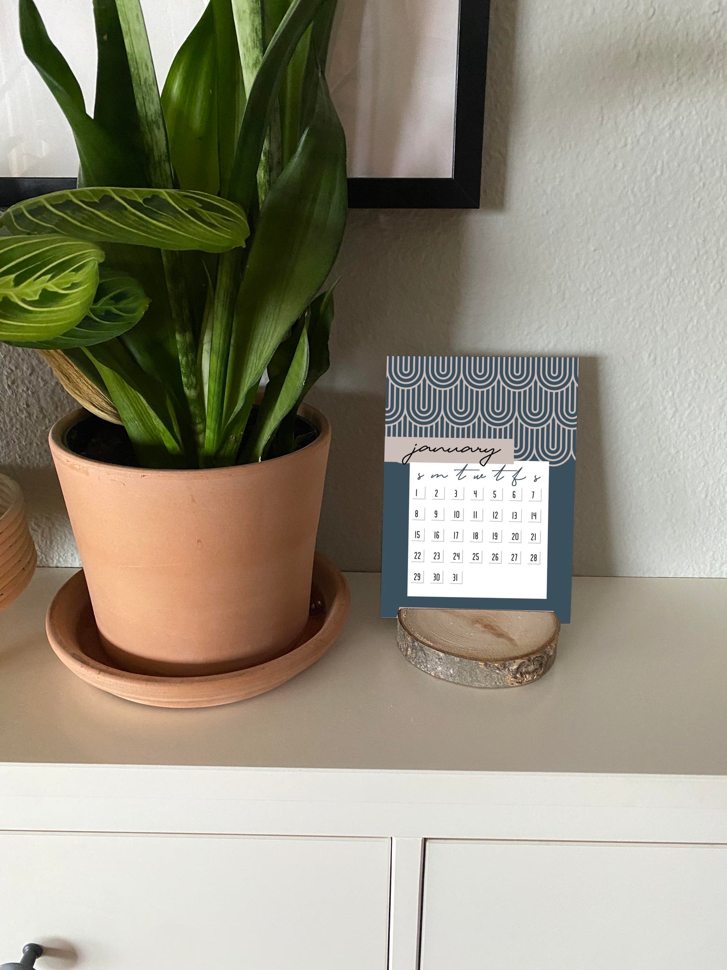 2024 Wood Slice Desk Calendar - Pink & Navy